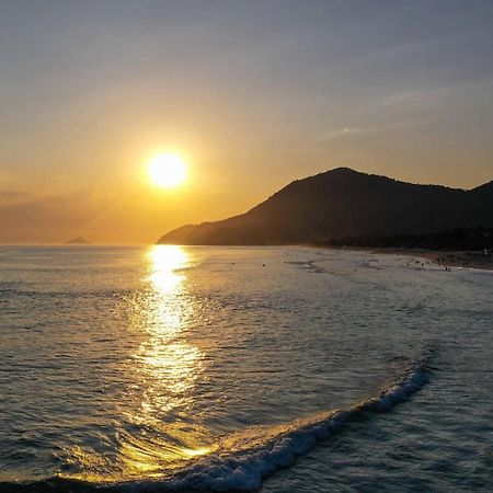 Maresias - Frente P/ Praia - Cond. Fechado - Piscina Aquecida!!!Wi Fi Exclusiva Sao Sebastiao  Luaran gambar